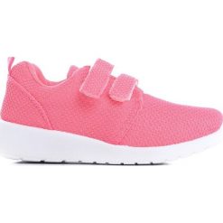 Fuksjowe Buty Sportowe Just For You. Różowe buty dziewczęce sportowe Born2be, bez wzorów, bez zapięcia. Za 39,99 zł.