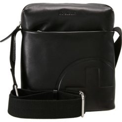 Strellson JONES SHOULDERBAG Torba na ramię black. Czarne torby na ramię męskie Strellson, na ramię, małe. Za 419,00 zł.