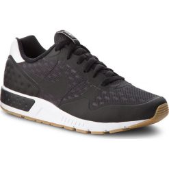 Buty NIKE - Nightgazer Lw Se 902818 006 Black/Black/Gum Light Brown. Czarne półbuty męskie Nike, na co dzień, bez wzorów, z tworzywa sztucznego, klasyczne, bez zapięcia. W wyprzedaży za 309,00 zł.