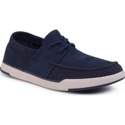 Mokasyny CLARKS - Step Isle Base 261489677 Navy Canvas. Niebieskie mokasyny męskie Clarks, na co dzień, bez wzorów, z tworzywa sztucznego, eleganckie, bez zapięcia. Za 299,00 zł.