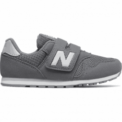 New Balance YV373GM. Buty chłopięce sportowe New Balance, z materiału, bez zapięcia. W wyprzedaży za 149,99 zł.