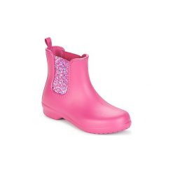 Buty Crocs FREESAIL CHELSEA BOOT. Różowe klapki damskie Crocs, bez wzorów, na wysokim obcasie. Za 175,20 zł.