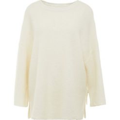 By Malene Birger Sweter soft white. Białe bluzy damskie marki By Malene Birger, xs, bez wzorów, z elastanu, bez rękawów, bez kaptura. Za 1029,00 zł.
