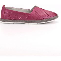 Fioletowe Skórzane Trampki Slip On VINCEZA. Fioletowe baleriny damskie Vinceza, bez wzorów, ze skóry, bez obcasa. W wyprzedaży za 129,00 zł.