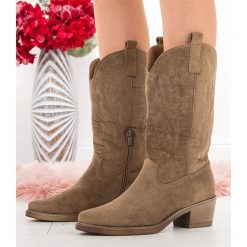 Kowbojki damskie Ideal Shoes MR-1881 Khaki. Brązowe kozaki damskie Ideal Shoes, z tworzywa sztucznego, bez obcasa, na obcasie, na zamek. Za 159,00 zł.