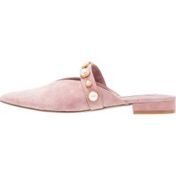 Klapki damskie: Steve Madden SLANTED Klapki blush