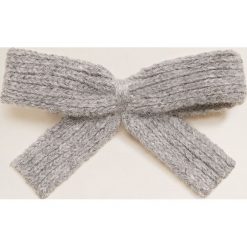 Mango Kids - Spinka do włosów dziecięca Tricot. Szare ozdoby do włosów Mango Kids. Za 19,90 zł.