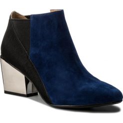 Botki UNITED NUDE - Tetra Jacky Mid 1027241404104 Navy/Black. Niebieskie botki damskie skórzane marki United Nude, na obcasie. W wyprzedaży za 639,00 zł.