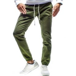 Spodnie męskie joggery na gumce khaki Recea. Brązowe spodnie męskie Recea, s, bez wzorów, z bawełny. Za 99,99 zł.