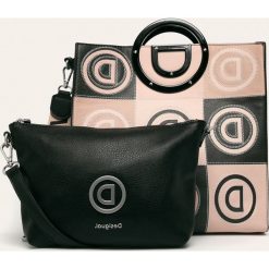 Desigual - Torebka. Różowe listonoszki damskie Desigual, w paski, ze skóry ekologicznej, na ramię, duże, bez dodatków. Za 649,90 zł.