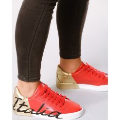 Czerwono-Złote Buty Sportowe Girls Go Bad. Czerwone buty sportowe damskie Born2be, bez wzorów, sportowe. W wyprzedaży za 24,99 zł.