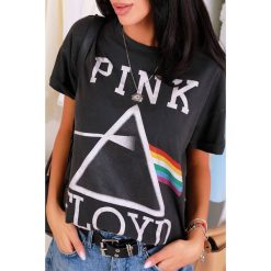 T-shirt damski LENMELA. Czarne bluzki damskie IVET, z nadrukiem, bez kołnierzyka, bez rękawów. W wyprzedaży za 19,00 zł.