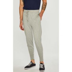 Polo Ralph Lauren - Spodnie. Szare spodnie męskie Polo Ralph Lauren, s, bez wzorów, z bawełny. W wyprzedaży za 179,90 zł.