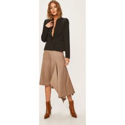 Miss Sixty - Spódnica. Pomarańczowe spódniczki damskie Miss Sixty, na co dzień, s, bez wzorów, z elastanu, casualowe, midi, asymetryczne. Za 549,90 zł.