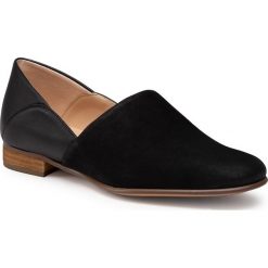Półbuty CLARKS - Pure Tone 261324854 Black Combi. Czarne półbuty damskie Clarks, na co dzień, bez wzorów, ze skóry, bez obcasa, na płaskiej podeszwie, bez zapięcia. Za 459,00 zł.