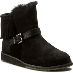 Botki EMU AUSTRALIA - Oxley W11282 Black. Czarne botki damskie na zamek EMU Australia, ze skóry. W wyprzedaży za 339,00 zł.