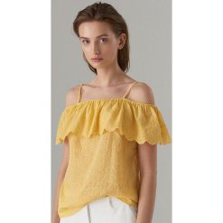 Bawełniana bluzka open shoulder - Beżowy. Brązowe bluzki damskie Mohito, bez wzorów, z bawełny, bez kołnierzyka, bez rękawów. Za 89,99 zł.