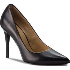 Szpilki MICHAEL MICHAEL KORS - Claire Pump 40S7CLHP2L Black. Czarne szpilki ze skóry licowej MICHAEL Michael Kors, eleganckie, na obcasie. W wyprzedaży za 409,00 zł.