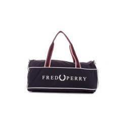 Torby sportowe Fred Perry L5275. Niebieskie torby męskie sportowe Fred Perry, bez wzorów, sportowe. Za 344,66 zł.