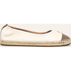 Coach - Espadryle skórzane. Brązowe espadryle damskie Coach, bez wzorów, ze skóry, bez obcasa, na obcasie. Za 539,90 zł.