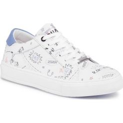 Sneakersy QUAZI - QZ-64-04-000671 141. Białe półbuty damskie QUAZI, bez wzorów, ze skóry, bez obcasa, bez zapięcia. W wyprzedaży za 199,00 zł.