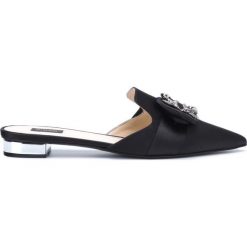 Pinko Vanitosa Kapcie Czarny. Czarne kapcie damskie Pinko, z materiału. Za 1277,95 zł.