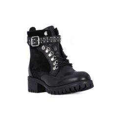 Botki Frau TIBET NERO METAL. Czarne botki damskie marki Frau, bez obcasa, bez zapięcia. Za 537,89 zł.