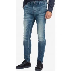 Pepe Jeans James Dżinsy Niebieski. Niebieskie jeansy męskie Pepe Jeans, bez wzorów. Za 585,95 zł.