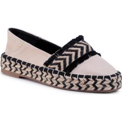 Espadryle TAMARIS - 1-24706-24 Ivory 418. Brązowe espadryle damskie Tamaris, bez wzorów, z zamszu, bez obcasa. W wyprzedaży za 189,00 zł.