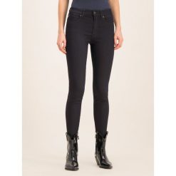 Jeansy Skinny Fit Hugo 50418463. Czarne jeansy damskie HUGO. W wyprzedaży za 299,00 zł.