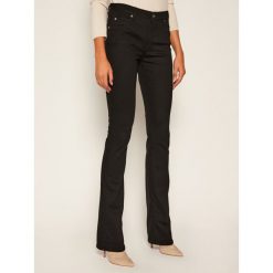 Jeansy Bootcut Victoria Victoria Beckham 2320DJE001374B. Czarne jeansy damskie Victoria Victoria Beckham. Za 999,00 zł.