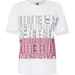 T-shirt ADIDAS BY STELLA McCARTNEY LOGO TEE. Białe topy damskie z nadrukiem, z tkaniny, z okrągłym kołnierzem. W wyprzedaży za 183,00 zł.