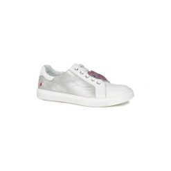 Buty Dziecko GBB MUTA. Szare trampki dziewczęce GBB, bez wzorów, bez zapięcia. Za 311,20 zł.