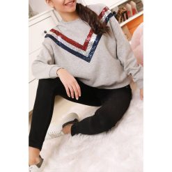 Bluzka damska CONVY GREY. Szare bluzki damskie IVET, bez wzorów, z jeansu, bez kołnierzyka, bez rękawów. W wyprzedaży za 49,00 zł.