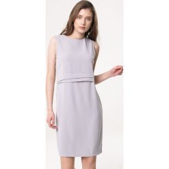 Szara Sukienka Lets Started. Szare sukienki damskie Born2be, na imprezę, xl, bez wzorów, klasyczne, bez kołnierzyka, bez rękawów, mini. Za 59,99 zł.