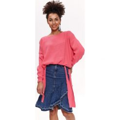 OVERSIZOWY SWETER Z WIĄZANIEM. Swetry damskie Top Secret. W wyprzedaży za 49,99 zł.
