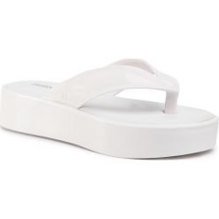 Japonki MELISSA - Beige Ad 32682 White 01177. Czerwone klapki damskie Melissa, bez wzorów, z tworzywa sztucznego, bez obcasa. Za 319,00 zł.