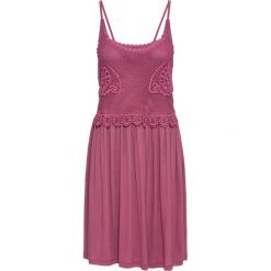 Sukienka z koronką bonprix jagodowy. Sukienki damskie bonprix. Za 59,99 zł.