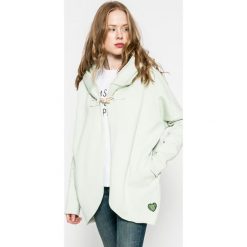 Femi Pleasure - Bluza Oshi. Zielone bluzy damskie marki Femi Stories, uniwersalny, bez wzorów, z bawełny, bez rękawów, z kapturem. W wyprzedaży za 179,90 zł.