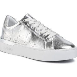 Sneakersy LIU JO - Silvia 10 BA0027 P0231 Silver 00532. Szare półbuty damskie Liu Jo, bez wzorów, ze skóry ekologicznej, bez obcasa, na płaskiej podeszwie, bez zapięcia. W wyprzedaży za 339,00 zł.