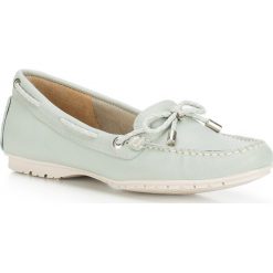Buty damskie. Mokasyny damskie Wittchen, bez wzorów, ze skóry, wakacyjne, bez obcasa, bez zapięcia. W wyprzedaży za 259,90 zł.