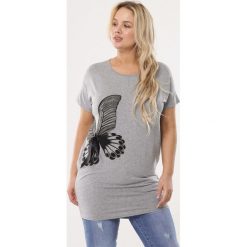 Szara Tunika Apprentice. Szare tuniki damskie Born2be, xl, z nadrukiem, z okrągłym kołnierzem, z krótkim rękawem. Za 49,99 zł.