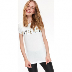 T-SHIRT KRÓTKI RĘKAW DAMSKI Z NADRUKIEM. Szare t-shirty damskie marki Top Secret, w ażurowe wzory. Za 39,99 zł.