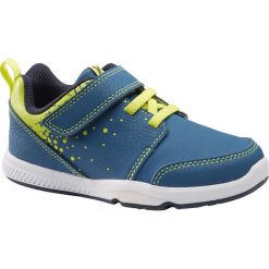 Buty 555 I LEARN do gimnastyki. Niebieskie buciki niemowlęce DOMYOS, z poliesteru, bez zapięcia. Za 64,99 zł.