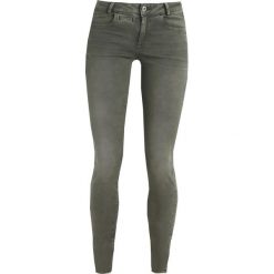 GStar DSTAQ 5PKT MID SKINNY COJ Jeans Skinny Fit lt hunter. Zielone rurki damskie G-Star. W wyprzedaży za 391,30 zł.