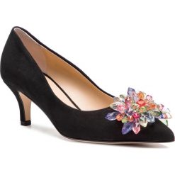 Półbuty SOLO FEMME - 48924-02-020/000-04-00 Czarny. Czarne półbuty damskie Solo Femme, z aplikacjami, ze skóry, eleganckie, bez obcasa, na obcasie, bez zapięcia. W wyprzedaży za 239,00 zł.