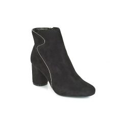 Botki Moony Mood JUDY. Czarne botki damskie marki Moony Mood, bez obcasa, bez zapięcia. Za 167,30 zł.