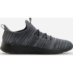 Buty w sportowym stylu - Szary. Szare buty sportowe męskie Reserved, bez zapięcia. Za 119,99 zł.