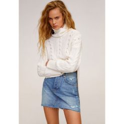 Mango - Spódnica jeansowa Monica. Niebieskie spódniczki damskie Mango, na co dzień, xs, bez wzorów, z bawełny, casualowe, mini, proste. Za 89,90 zł.