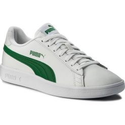 Sneakersy PUMA - Smash Vl L 365215 03 Puma White/Amazon Green. Białe półbuty damskie Puma, na co dzień, bez wzorów, ze skóry ekologicznej, bez obcasa, na płaskiej podeszwie, bez zapięcia. W wyprzedaży za 199,00 zł.